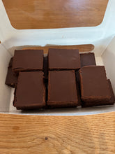 Load image into Gallery viewer, 12 Chocolate Fudge Cake Bars