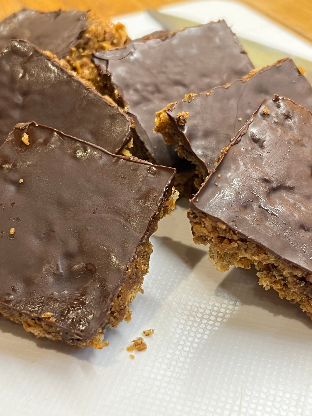 16 Weet-a-Bites