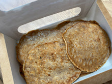 Load image into Gallery viewer, Banana Pancake Sample
