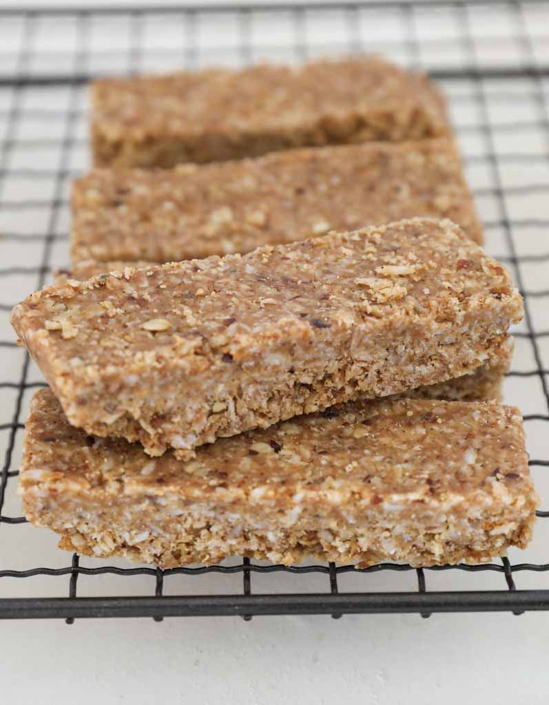 14 Peanut Butter Bars (Vegan, Dairy Free, No Refined Sugar)